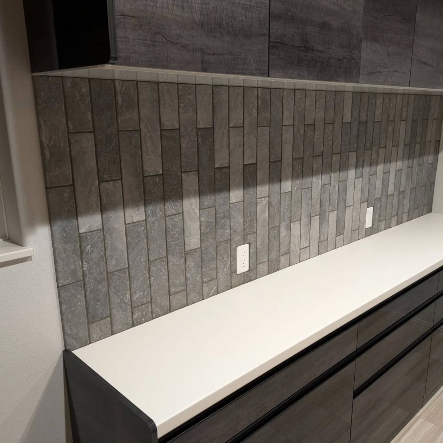 タイル張り（玄関・キッチン）