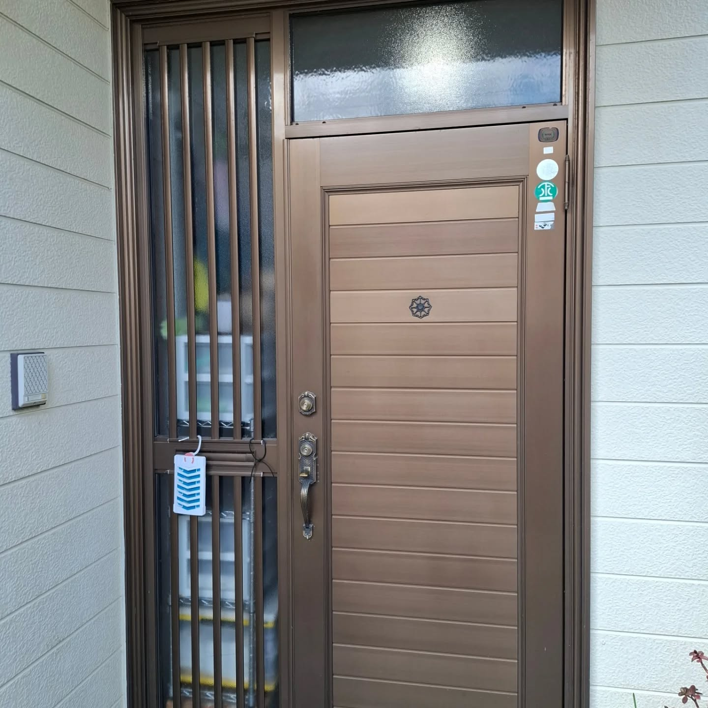 玄関サッシ(カバー工法)