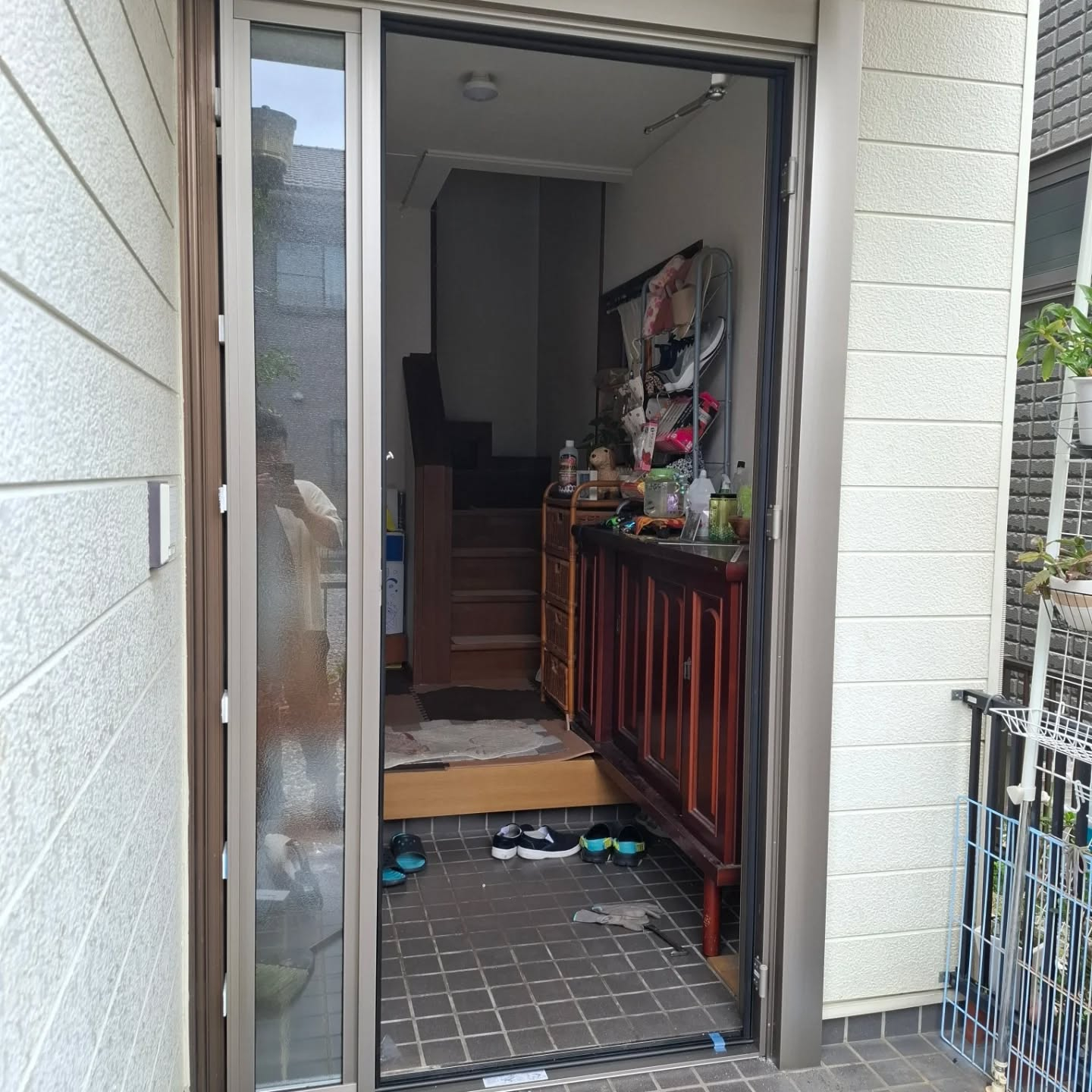 玄関サッシ(カバー工法)