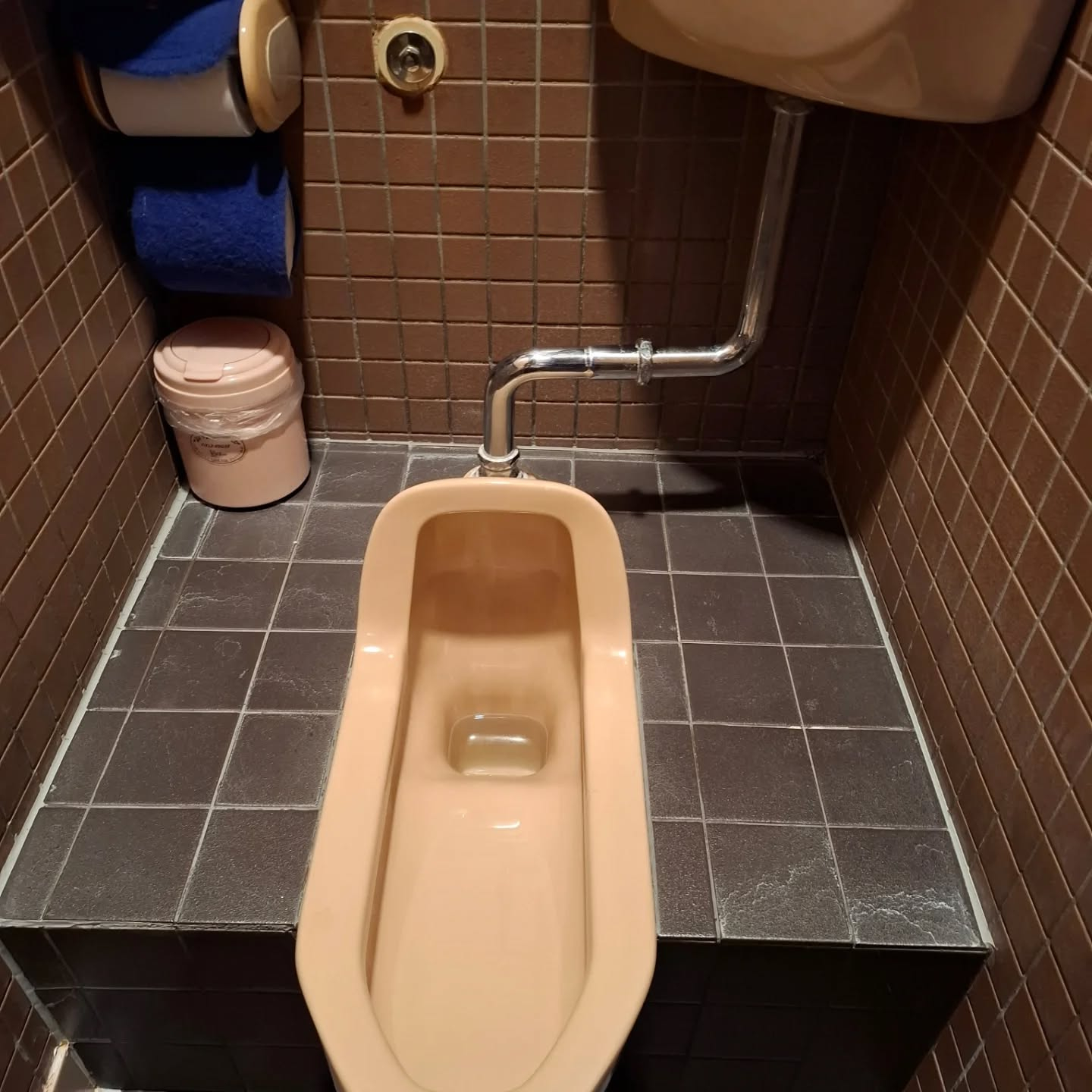 トイレ改修工事